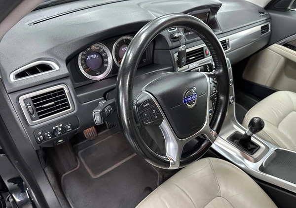 Volvo XC 70 cena 44500 przebieg: 237000, rok produkcji 2011 z Otmuchów małe 742